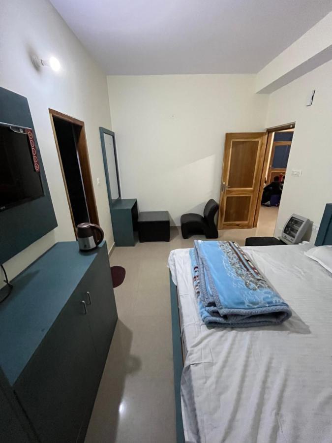 Ranas B&B Shimla Buitenkant foto