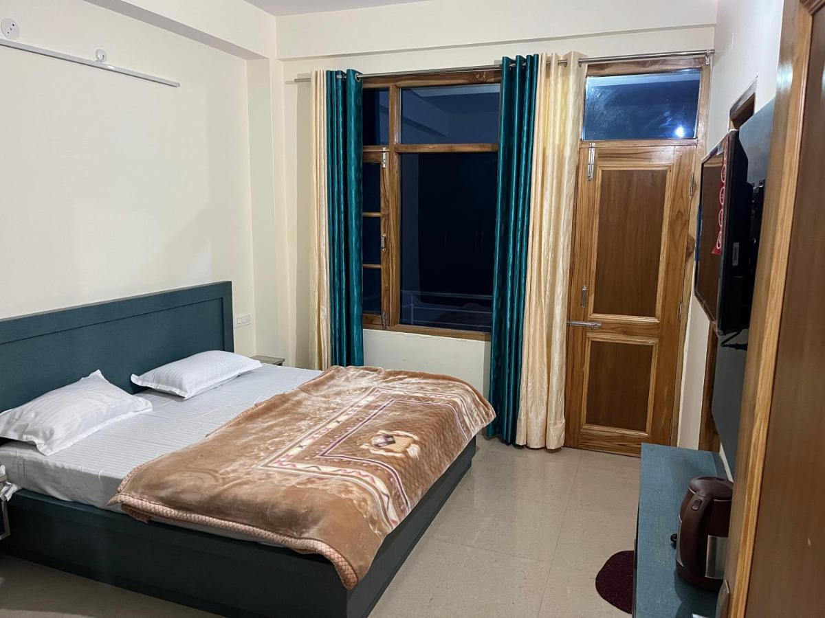 Ranas B&B Shimla Buitenkant foto