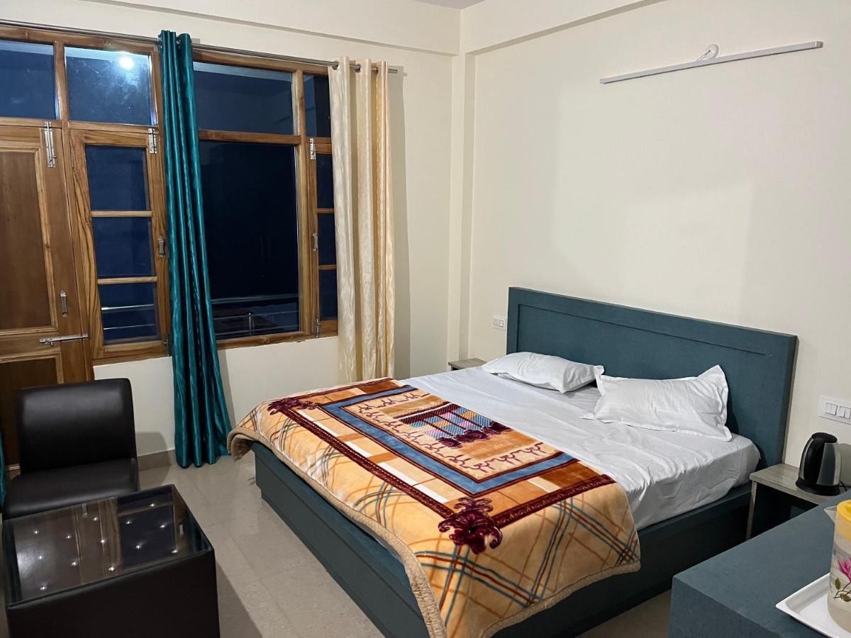 Ranas B&B Shimla Buitenkant foto