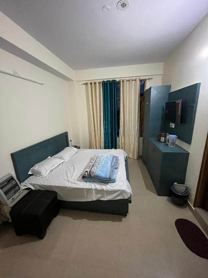 Ranas B&B Shimla Buitenkant foto