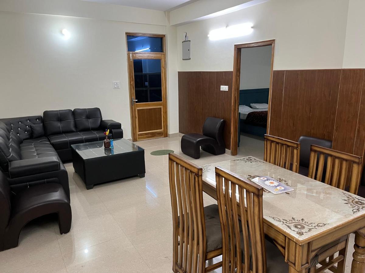 Ranas B&B Shimla Buitenkant foto