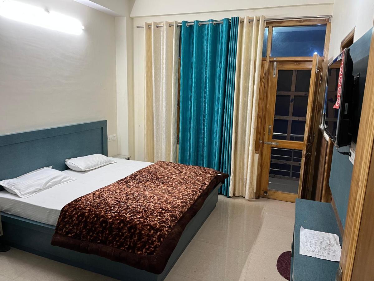 Ranas B&B Shimla Buitenkant foto